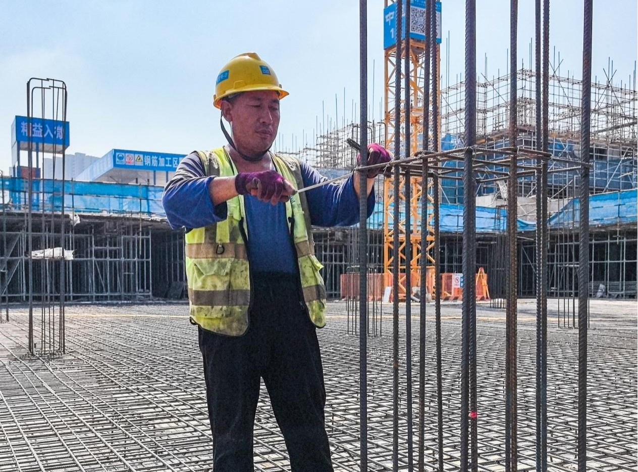 火热江北丨城市建设者：用汗水“筑”就城市之美